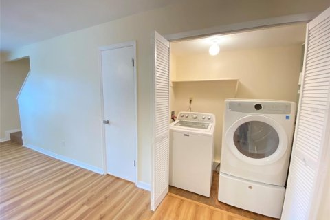 Touwnhouse à louer à Altamonte Springs, Floride: 2 chambres, 107.67 m2 № 2438545 - photo 16