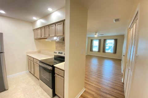 Touwnhouse à louer à Altamonte Springs, Floride: 2 chambres, 107.67 m2 № 2438545 - photo 4