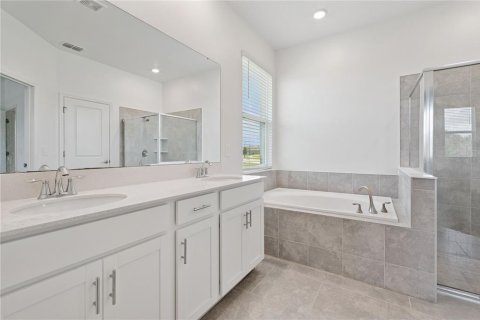 Villa ou maison à vendre à Mount Dora, Floride: 3 chambres, 225.85 m2 № 1687345 - photo 12