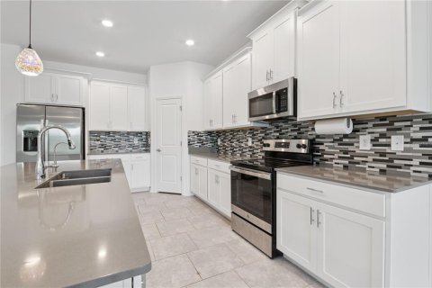 Villa ou maison à vendre à Mount Dora, Floride: 3 chambres, 225.85 m2 № 1687345 - photo 5