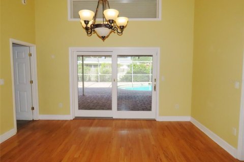Villa ou maison à vendre à Seminole, Floride: 5 chambres, 276.2 m2 № 2405588 - photo 10