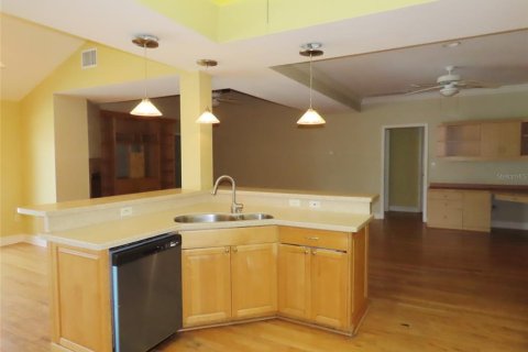 Villa ou maison à vendre à Seminole, Floride: 5 chambres, 276.2 m2 № 2405588 - photo 7