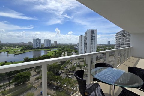 Copropriété à louer à Aventura, Floride: 2 chambres, 106.84 m2 № 1977515 - photo 10