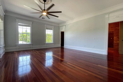 Commercial property in Fort Lauderdale, Florida 353.03 sq.m. № 2081985 - photo 25