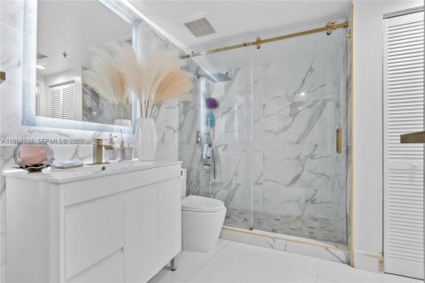 Copropriété à vendre à Miami, Floride: 1 chambre, 76.64 m2 № 2045751 - photo 8