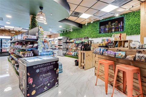 Copropriété à vendre à Miami, Floride: 1 chambre, 76.64 m2 № 2045751 - photo 17