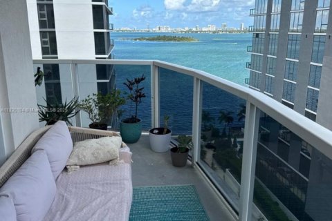 Condo in Miami, Florida, 3 bedrooms  № 1804605 - photo 10