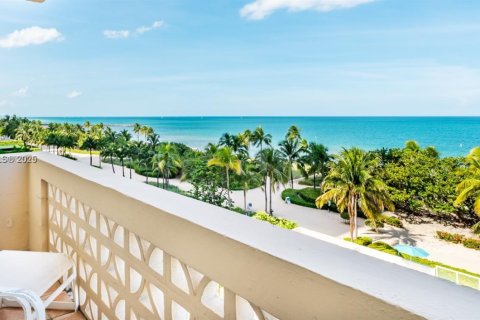 Condo in Bal Harbour, Florida, 2 bedrooms  № 1794199 - photo 2