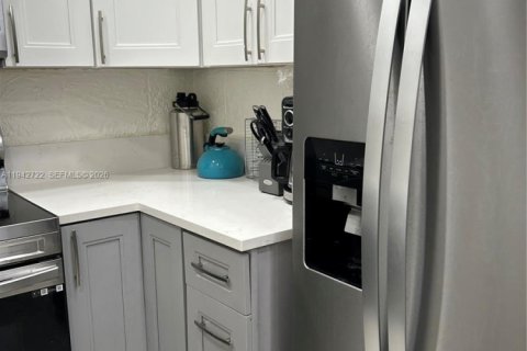 Copropriété à vendre à West Palm Beach, Floride: 1 chambre, 63.55 m2 № 2000121 - photo 7