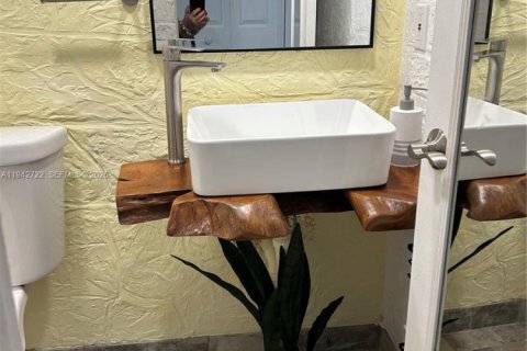 Copropriété à vendre à West Palm Beach, Floride: 1 chambre, 63.55 m2 № 2000121 - photo 13