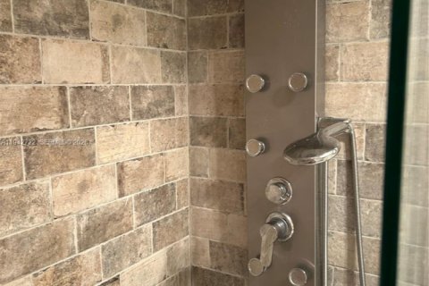 Copropriété à vendre à West Palm Beach, Floride: 1 chambre, 63.55 m2 № 2000121 - photo 10