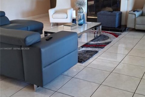 Villa ou maison à vendre à Clewiston, Floride: 5 chambres, 256.04 m2 № 2001691 - photo 9