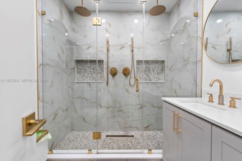 Купить кондоминиум в Майами, Флорида 2 спальни, 119.29м2, № 2025800 - фото 21