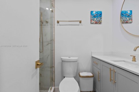 Купить кондоминиум в Майами, Флорида 2 спальни, 119.29м2, № 2025800 - фото 17