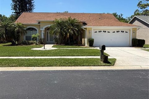 Casa en New Port Richey, Florida 4 dormitorios, 176.61 m2 № 2121858