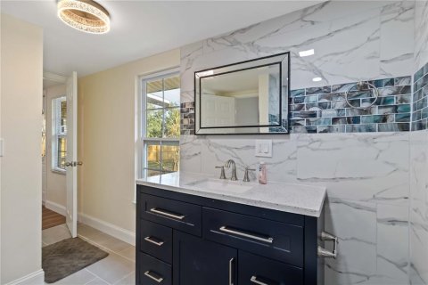 Купить коммерческую недвижимость в Сарасота, Флорида 3 спальни, 152.36м2, № 1912576 - фото 6