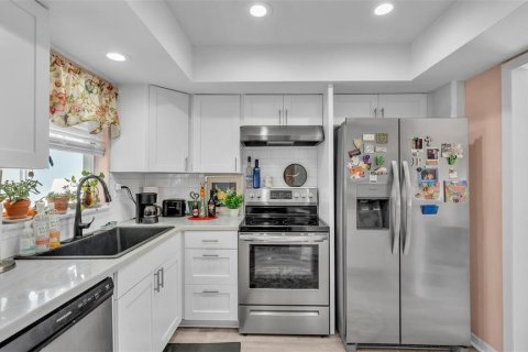 Condominio en venta en Lakeland, Florida, 2 dormitorios, 110.74 m2 № 1883419 - foto 6