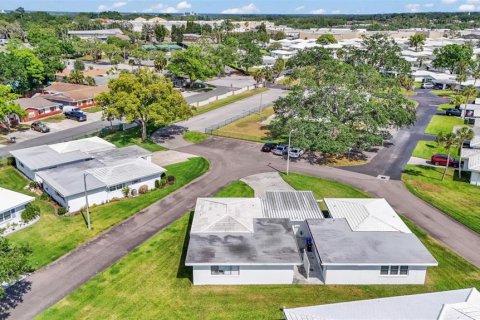Condominio en venta en Lakeland, Florida, 2 dormitorios, 110.74 m2 № 1883419 - foto 28