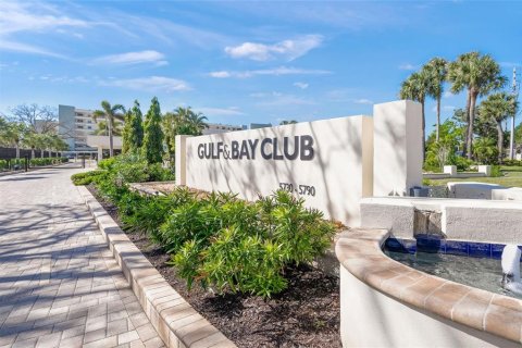 Condominio en venta en Sarasota, Florida, 2 dormitorios, 126.44 m2 № 2123161 - foto 2