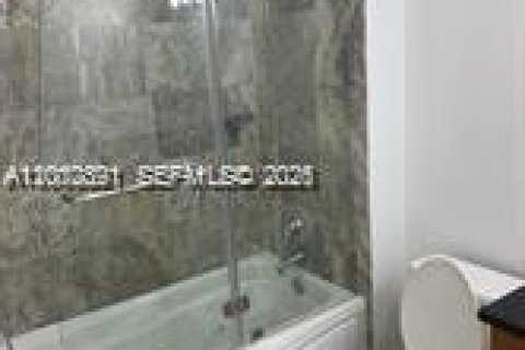 Condominio en venta en Miami, Florida, 1 dormitorio, 50.63 m2 № 2066808 - foto 7