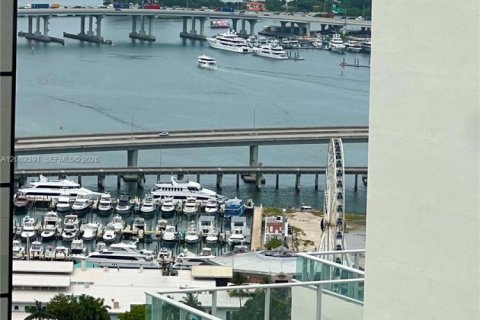 Condominio en venta en Miami, Florida, 1 dormitorio, 50.63 m2 № 2066808 - foto 9