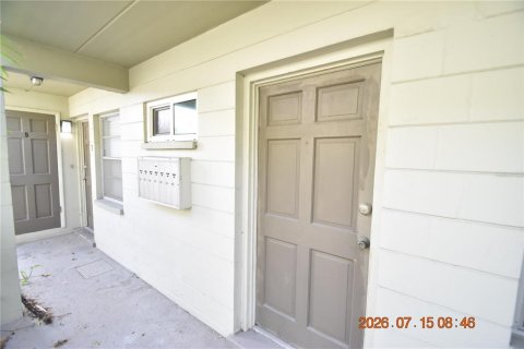 Condominio en alquiler en Tampa, Florida, 2 dormitorios, 95.5 m2 № 2167807 - foto 4