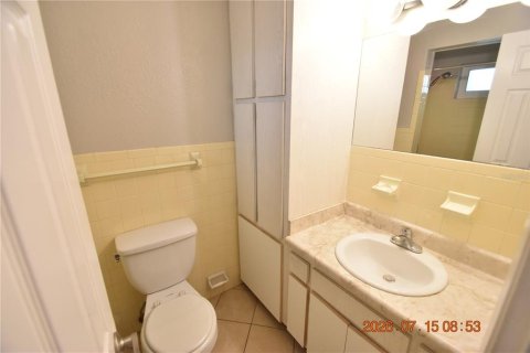 Condominio en alquiler en Tampa, Florida, 2 dormitorios, 95.5 m2 № 2167807 - foto 22