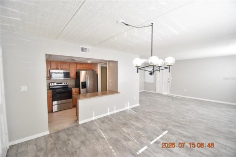 Condominio en alquiler en Tampa, Florida, 2 dormitorios, 95.5 m2 № 2167807 - foto 12