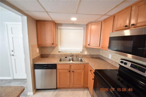 Condominio en alquiler en Tampa, Florida, 2 dormitorios, 95.5 m2 № 2167807 - foto 16