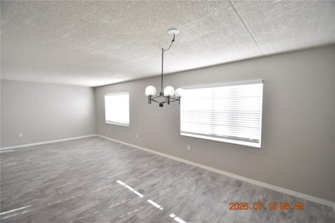 Condominio en alquiler en Tampa, Florida, 2 dormitorios, 95.5 m2 № 2167807 - foto 11