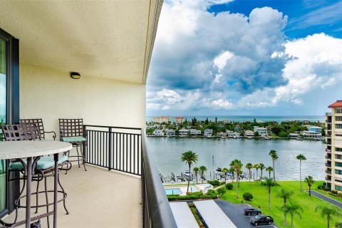 Condo in Clearwater, Florida, 1 bedroom  № 1808503 - photo 18