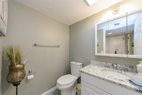 Condo in Clearwater, Florida, 1 bedroom  № 1808503 - photo 6
