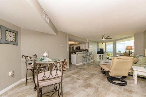 Condo in Clearwater, Florida, 1 bedroom  № 1808503 - photo 22