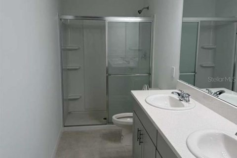 Townhouse in Poinciana, Florida 2 bedrooms, 110.27 sq.m. № 2210579 - photo 16