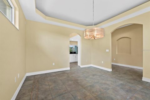 Villa ou maison à vendre à Sarasota, Floride: 4 chambres, 255.85 m2 № 2413705 - photo 8