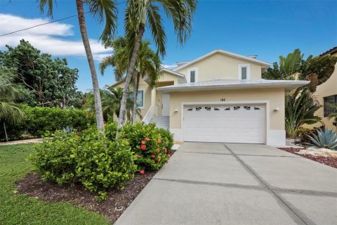 Villa ou maison à vendre à Sarasota, Floride: 4 chambres, 255.85 m2 № 2413705 - photo 2