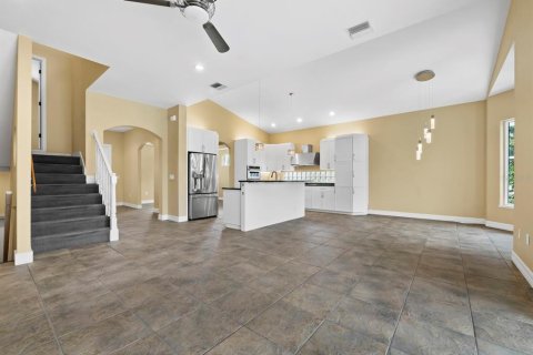 Villa ou maison à vendre à Sarasota, Floride: 4 chambres, 255.85 m2 № 2413705 - photo 10