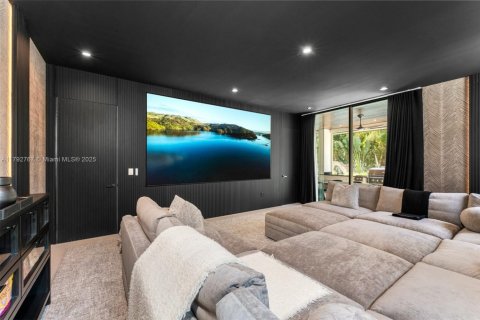 Villa ou maison à vendre à Pinecrest, Floride: 6 chambres, 542.74 m2 № 2021330 - photo 20