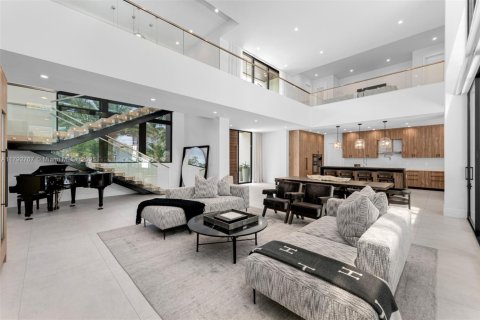 Villa ou maison à vendre à Pinecrest, Floride: 6 chambres, 542.74 m2 № 2021330 - photo 17