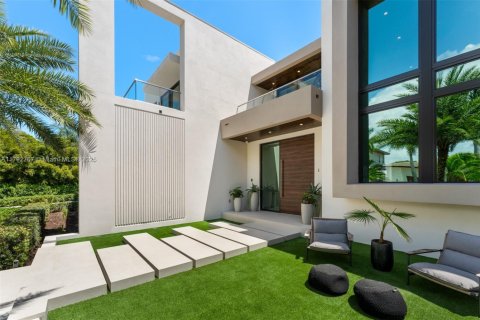 Villa ou maison à vendre à Pinecrest, Floride: 6 chambres, 542.74 m2 № 2021330 - photo 9