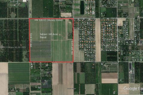 Terreno en venta en Homestead, Florida № 1985543 - foto 1