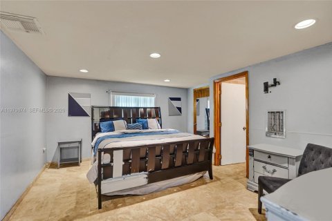 House in Miami Gardens, Florida 5 bedrooms, 189.52 sq.m. № 2031439 - photo 22