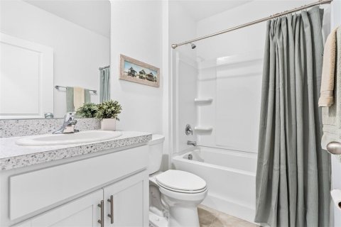 Casa en venta en Wesley Chapel, Florida, 3 dormitorios, 157 m2 № 1919483 - foto 24
