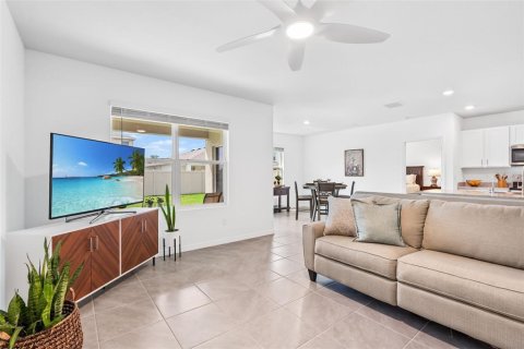 Casa en venta en Wesley Chapel, Florida, 3 dormitorios, 157 m2 № 1919483 - foto 17