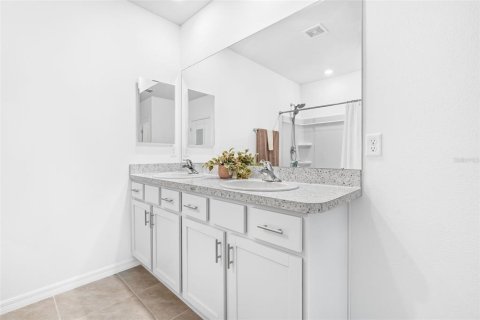 Casa en venta en Wesley Chapel, Florida, 3 dormitorios, 157 m2 № 1919483 - foto 21