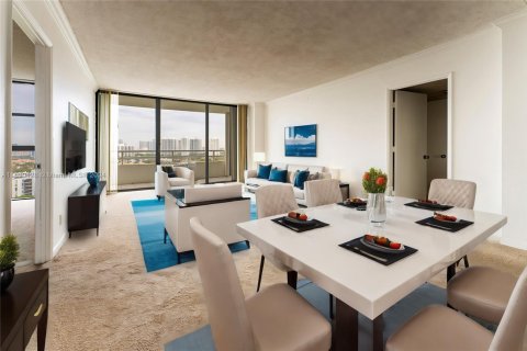 Condo in Aventura, Florida, 2 bedrooms  № 1818023 - photo 3