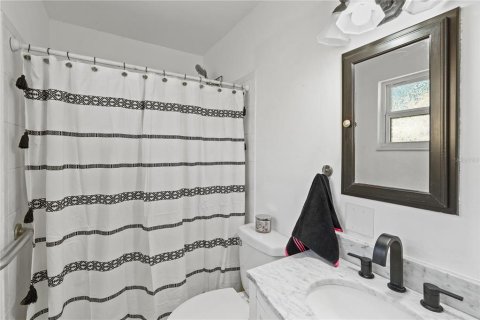 Купить виллу или дом в Хейнс-Сити, Флорида 7 комнат, 96.62м2, № 1737122 - фото 8