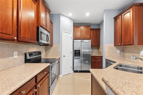 Townhouse in Riverview, Florida 3 bedrooms, 173.17 sq.m. № 2278058 - photo 4
