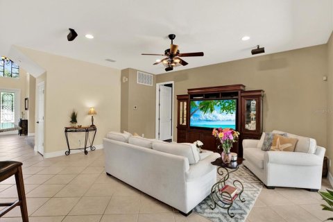 Casa en venta en Tampa, Florida, 5 dormitorios, 326.27 m2 № 1741104 - foto 19
