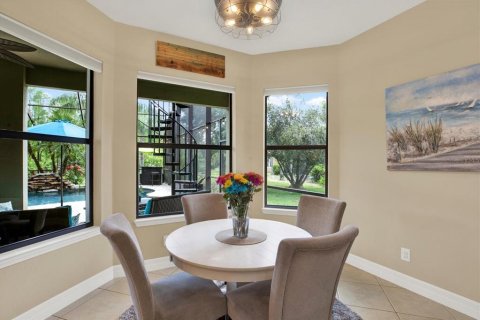 Casa en venta en Tampa, Florida, 5 dormitorios, 326.27 m2 № 1741104 - foto 27